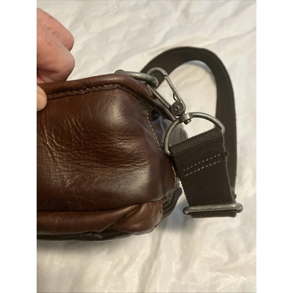 Jack Georges Brown Leather Backpack Zip Closure Adjustable Strap Lined Pockets